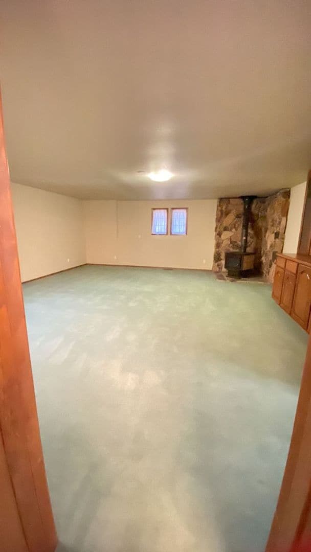 Building Photo - Spacious Four bedroom home in Post Falls