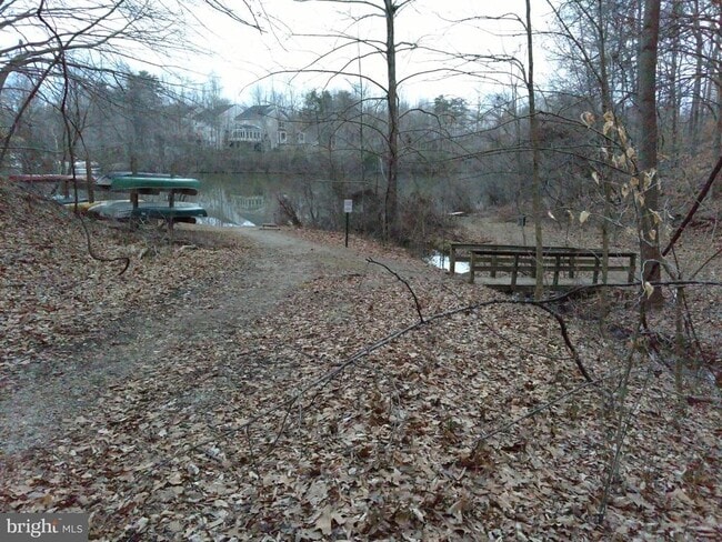 Building Photo - 15205 Streamside Ct