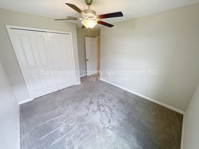 Building Photo - 10344 Alder Green Dr