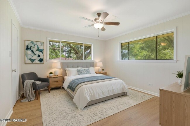 Building Photo - 17642 Pelican Rd