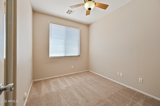 Building Photo - 1525 W St Kateri Dr