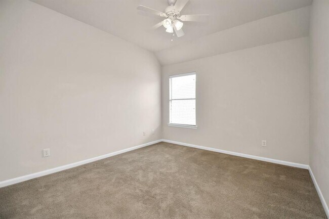Building Photo - 17734 Sunset River Ln