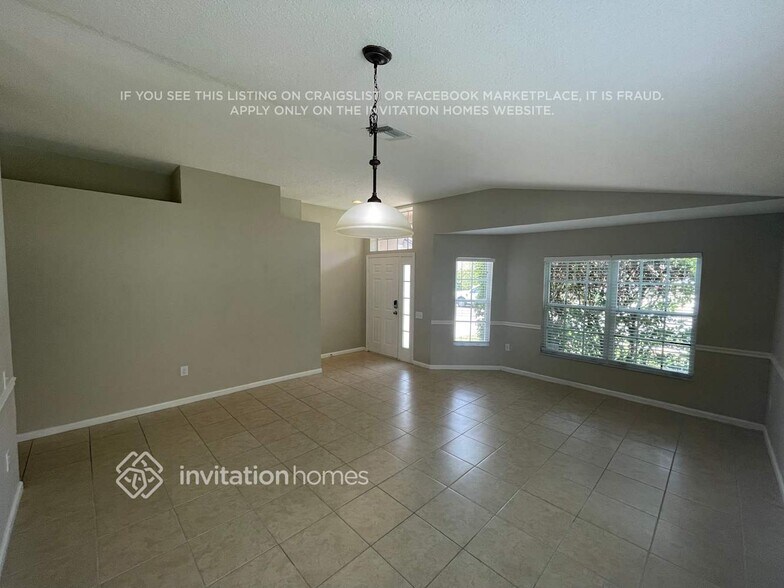 Building Photo - 30237 Glenham Ct