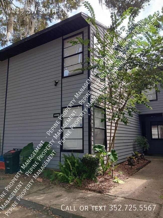 Building Photo - 4419 SW 20th Ln