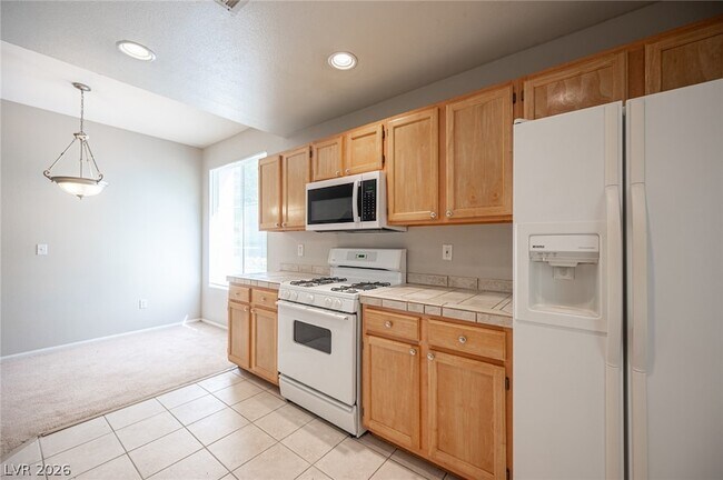 Building Photo - 10211 Red Pueblo Pl