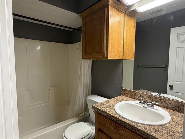 Building Photo - 205 Josey Ln