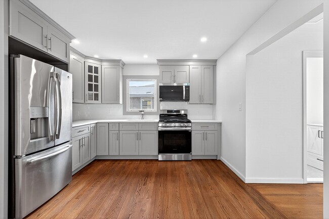 Building Photo - 269 Schuyler Ave