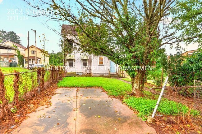 Building Photo - 2503 Stewart St