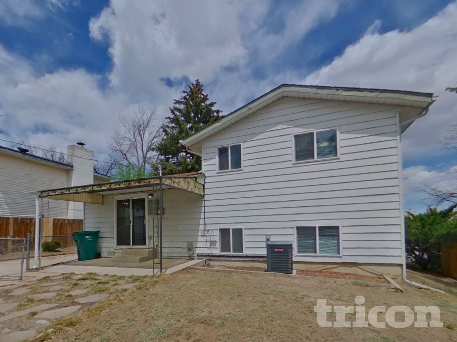 Building Photo - 3571 El Morro Rd