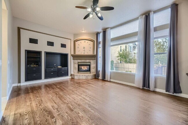 Building Photo - Luxury Living Awaits in this Grant Ranch Home! Meticulously Maintained Home Featuring 6 Bedrooms/...