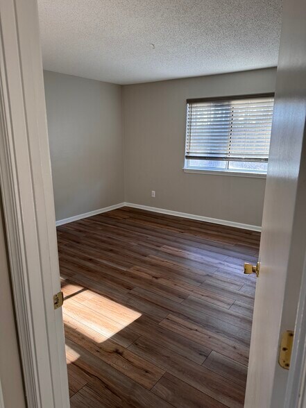 Building Photo - 12679 Daybreak Cir