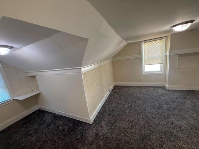 Building Photo - 11031 Courville St