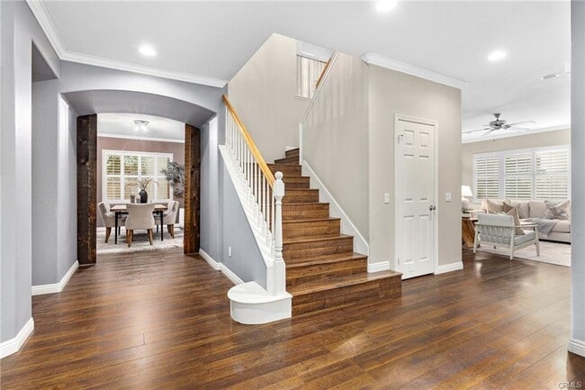 Building Photo - 45023 Silver Rose St