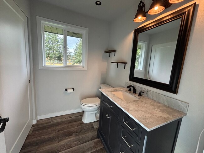 Building Photo - 8582 Long Lake Rd SE