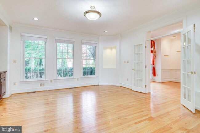 Building Photo - 1719 Strine Dr