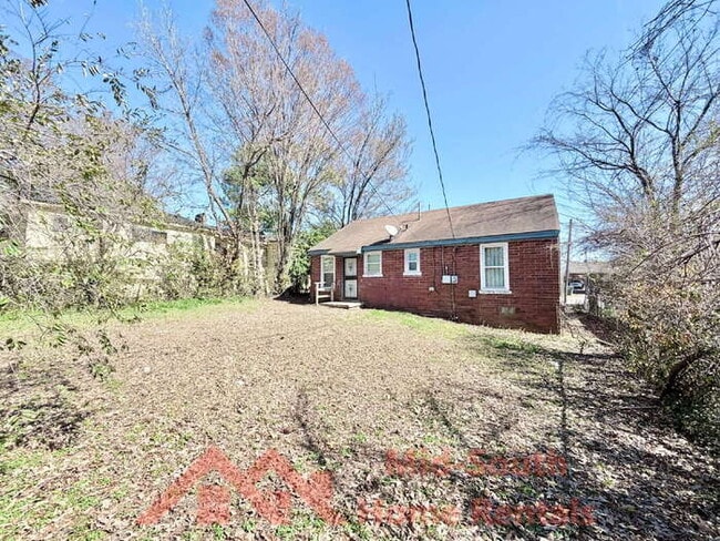 Building Photo - 1417 Rayner St