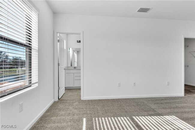 Building Photo - 1426 Weeping Willow Ct