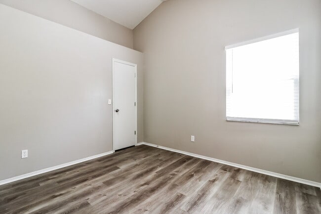 Building Photo - 5109 Corvette Dr