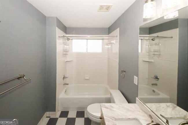 Building Photo - 1354 Brookhaven Village Cir NE