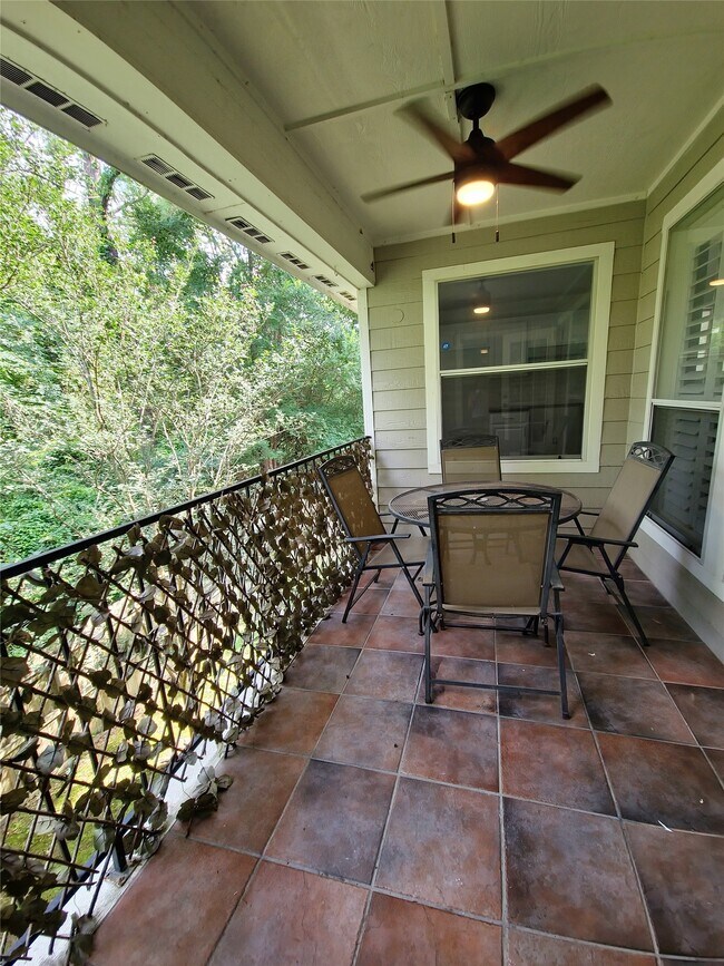 Building Photo - 69 S Spiral Vine Cir