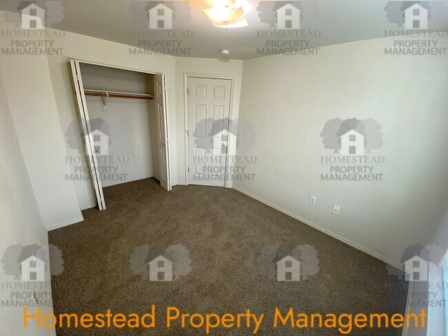 Building Photo - 164