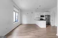 Building Photo - 362 Monastery Ave