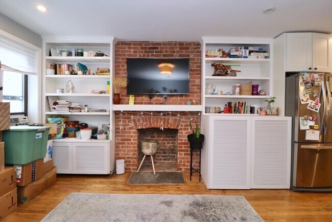 Building Photo - 553 Jersey Ave