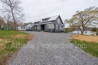 Building Photo - 106 Sevier Ave
