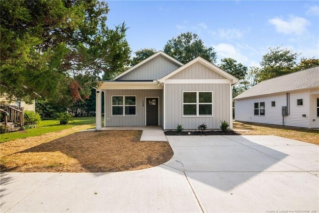 Building Photo - 1130 N Fayetteville Ave