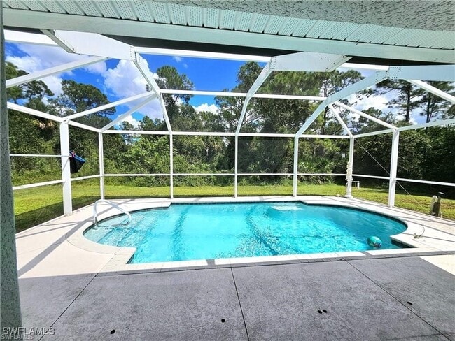 Building Photo - 169 Brown Ave S