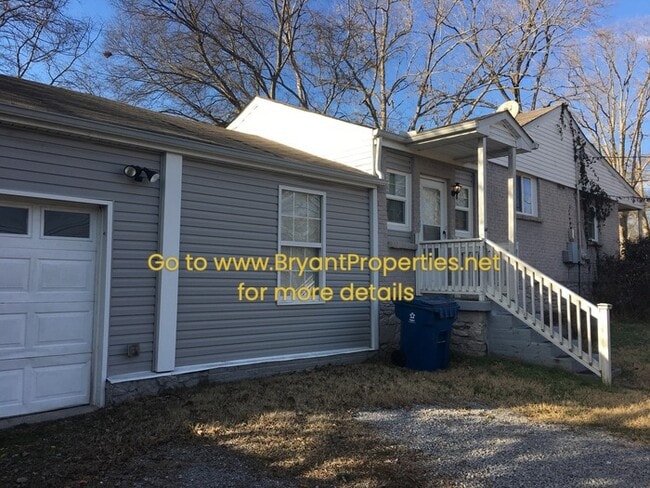 Building Photo - 732 Yowell Ave