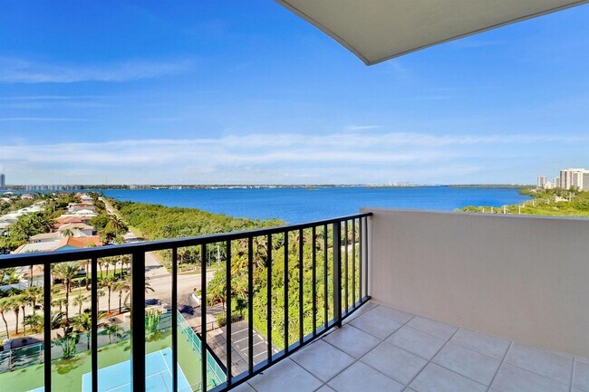 Building Photo - 4200 N Ocean Dr