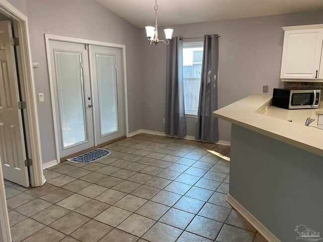Building Photo - 327 Mizzen Ln