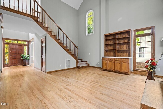 Building Photo - 1008 W Sterlington Pl
