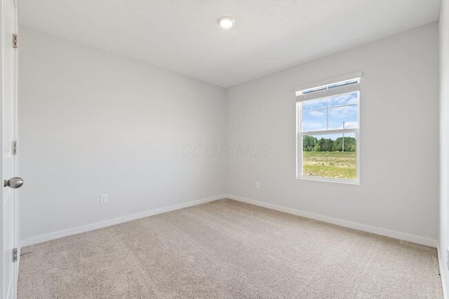 Building Photo - 414 Emily Dr