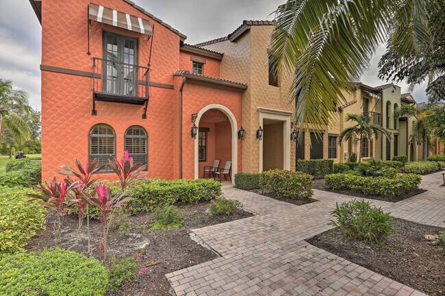 Building Photo - 9159 Delano St