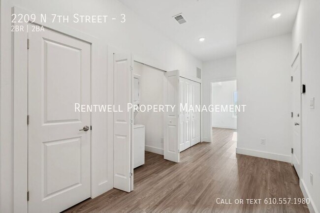 Building Photo - 2209 N 7th St