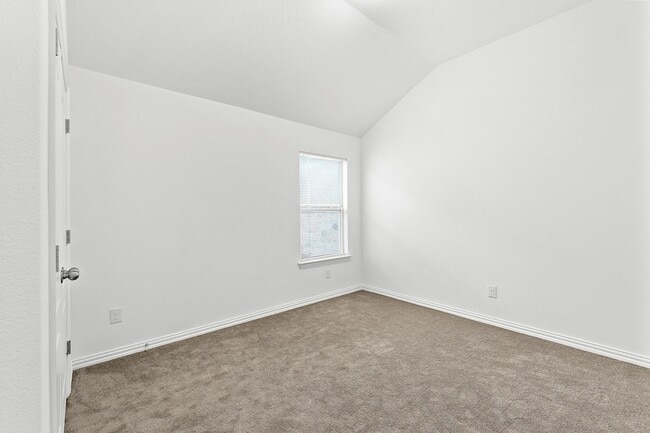 Building Photo - 489 Cherrystone Loop