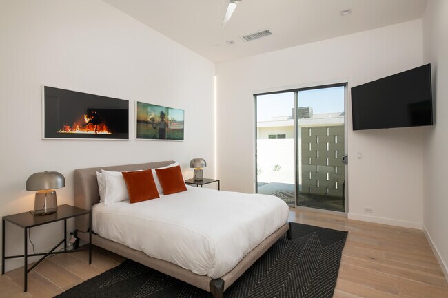 Building Photo - 80883 Elemento Ln