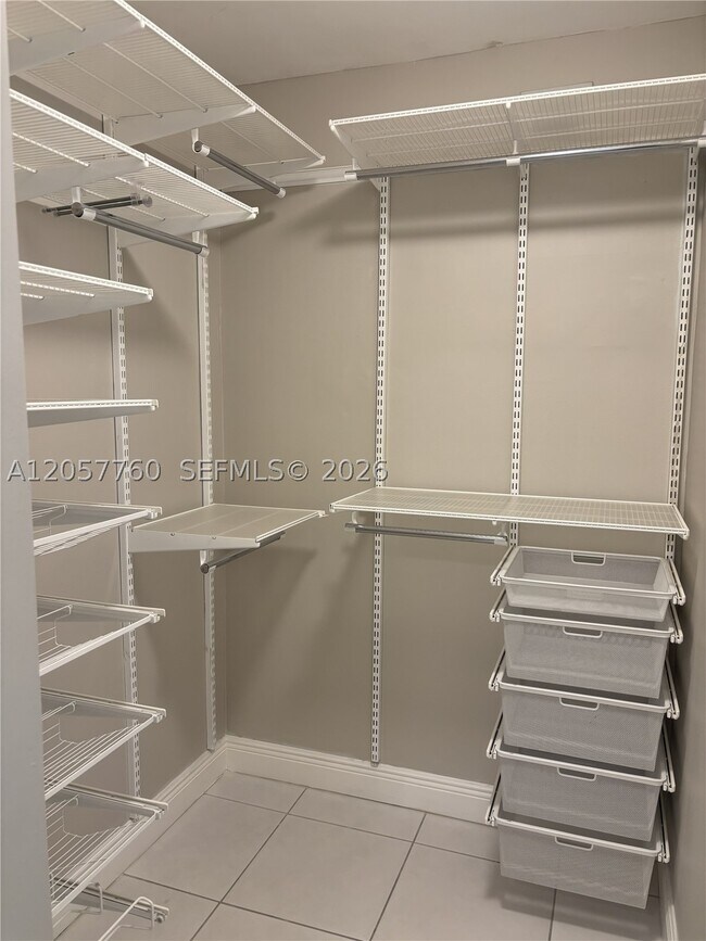 Building Photo - 7965 SW 86th St