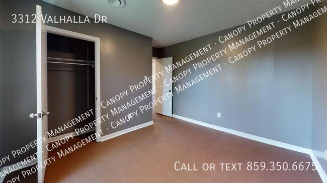 Building Photo - 3312 Valhalla Dr