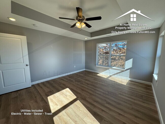 Building Photo - 2610 N Bluff St