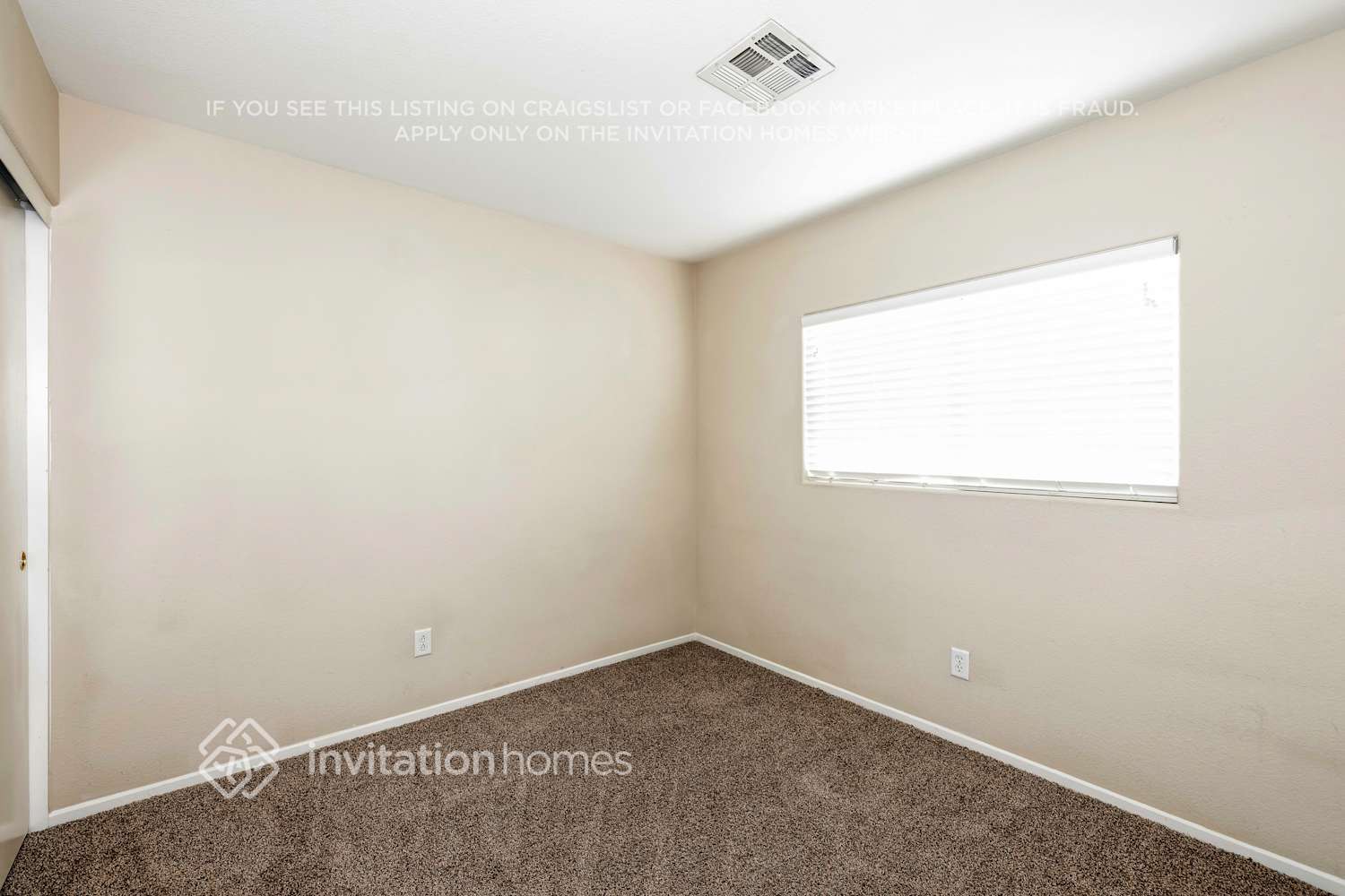 Building Photo - 9548 Glen Iris St