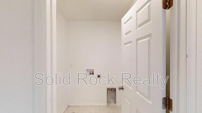Building Photo - 5458 Wagon Hammer Dr