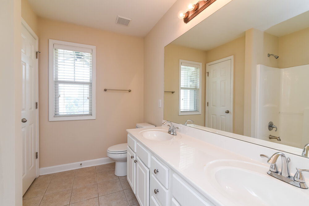 Building Photo - 738 Austin Creek Dr