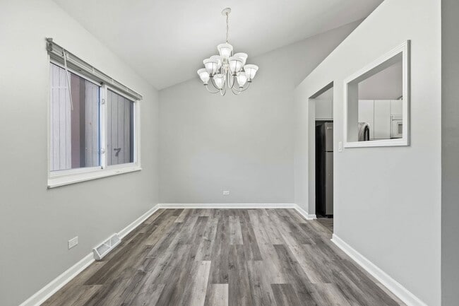 Building Photo - 73 Century Dr