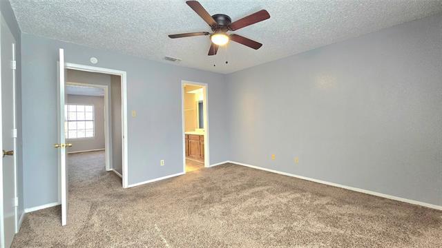 Building Photo - 5807 Shadydell Dr