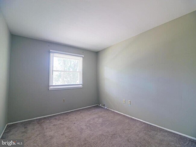 Building Photo - 3608 Halloway N