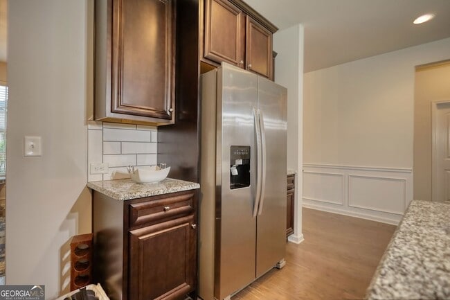 Building Photo - 164 Madison Grace Ave