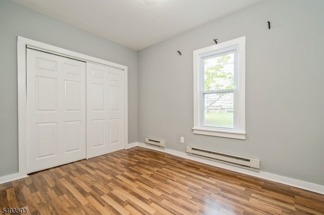 Building Photo - 97 Allen St